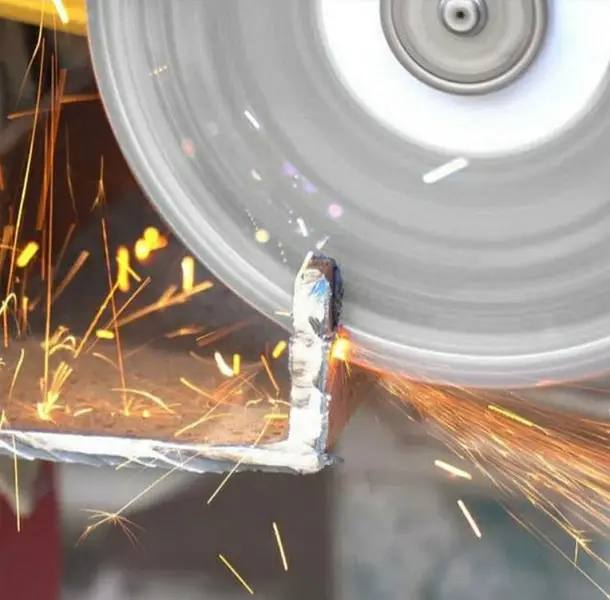 Can a diamond blade cut steel?